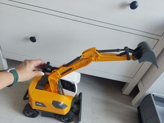 Retroexcavadora LIEBHERR