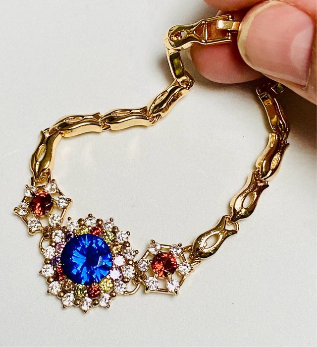 Pulsera con circonitas y oro goldfilled de 18 Kt