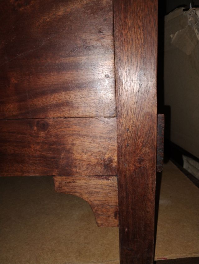 Mesa auxiliar madera teka.RECOGIDA en persona