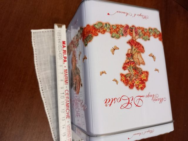 Scatola latta angelo farfalla