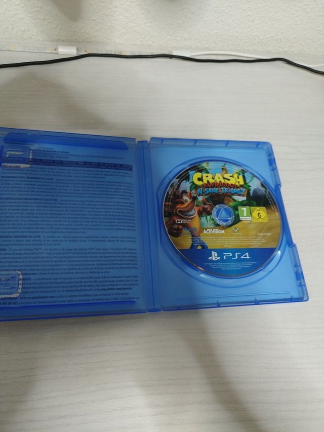 Crash Bandicoot n Sane triology , ps4