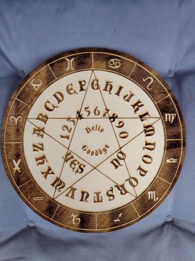 Tavola Ouija in legno oggetto decorativo