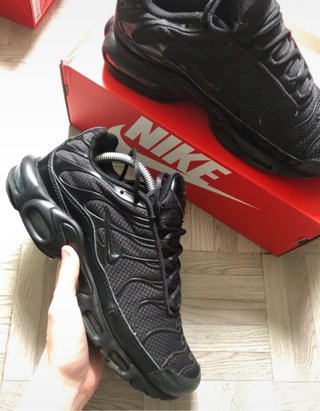 Nike Tn negras 42,5