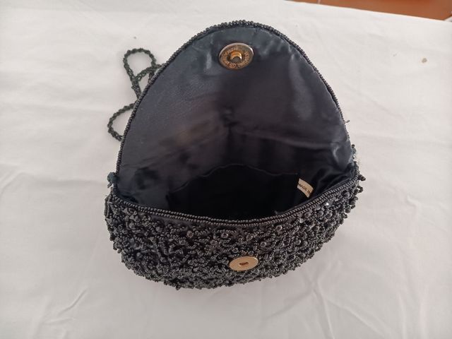 Bolso de fiesta negro con cadena o de mano