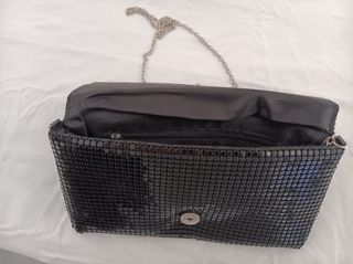 Bolso de fiesta negro con cadena o de mano