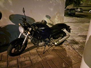 Ducati monster
