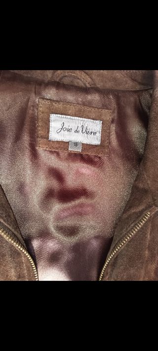 Chaqueta de ante marrón con cinturón / Marca Joie