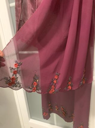 Elegante Traje de Mujer 4 Piezas - T46