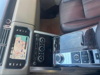 Land-Rover Range Rover 4.4 TDI V8