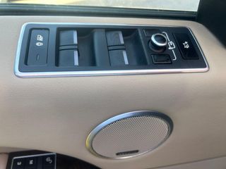 Land-Rover Range Rover 4.4 TDI V8