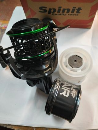 CARRETE DE SURFCASTING -CON TRES BOBINAS- nuevo.