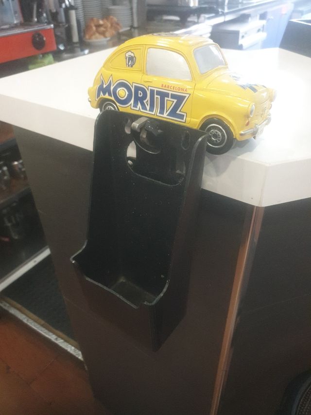 Abrebotellas cerveza moritz 600