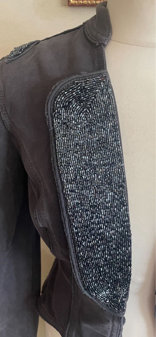 Guess blazer con revers con perline