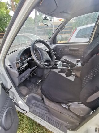 Nissan Serena 2002