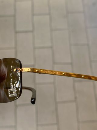 Gucci occhiali da sole con astuccio donna