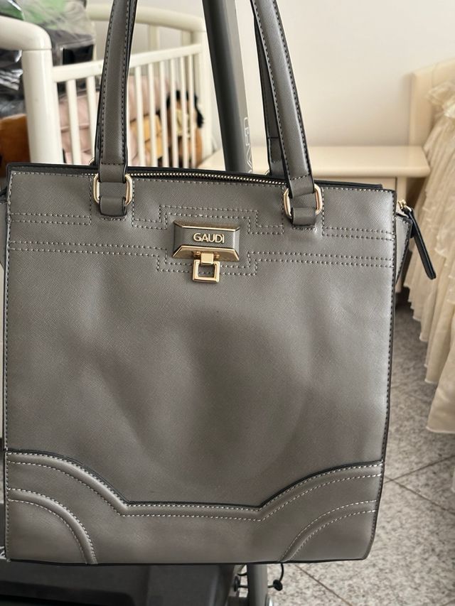 Borsa Gaudì
