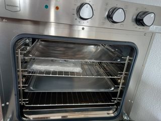 Horno con mesa a medida