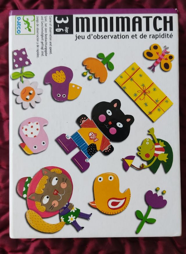 Juego de observación marca Djeco