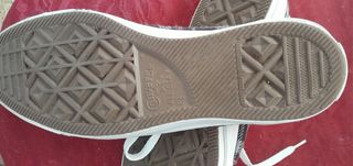 CONVERSE,  REBAJADO 35€ cuadros negros, gris, rojo