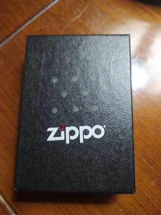 Mechero Zippo AC/DC. Descatalogado
