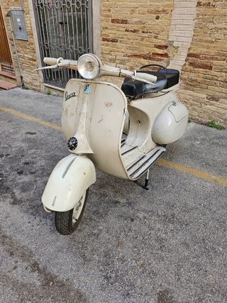 Vespa VNA 125 conservata 1958