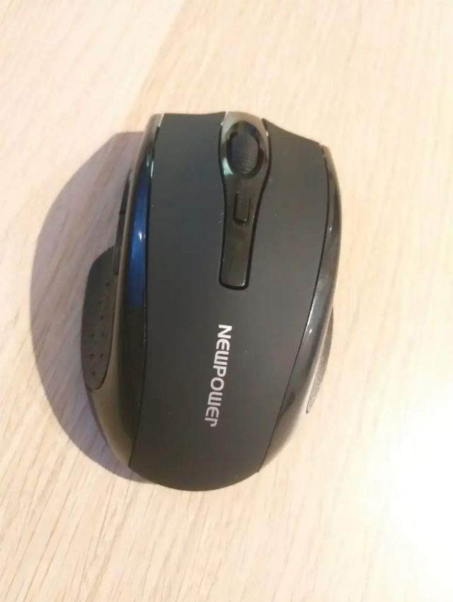 Ratón negro mate nuevo