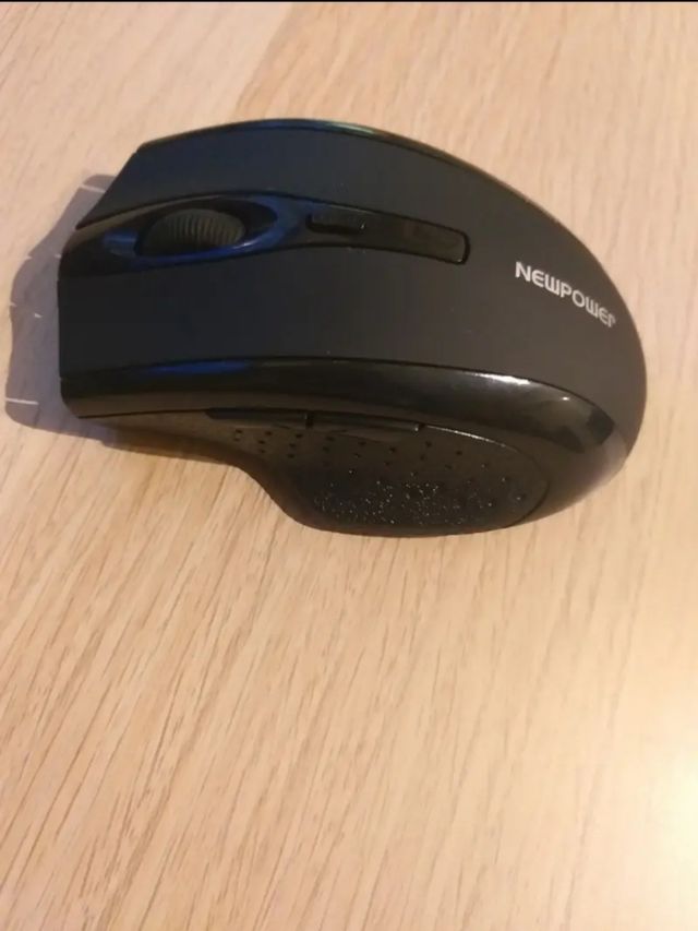 Ratón negro mate nuevo