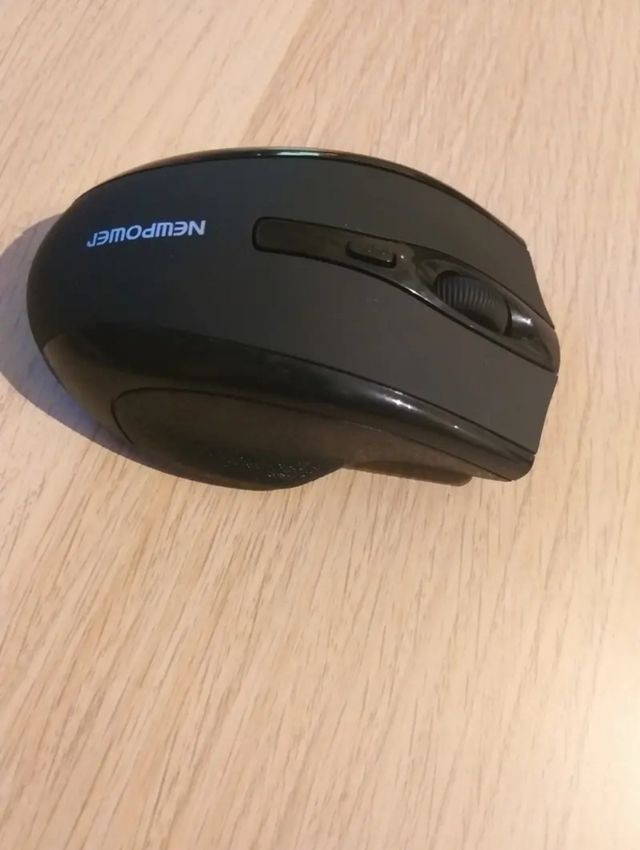 Ratón negro mate nuevo