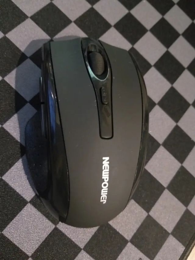 Ratón negro mate nuevo