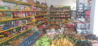 se traspasa carniceria frutería 
