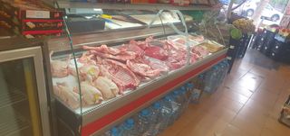 se traspasa carniceria frutería 