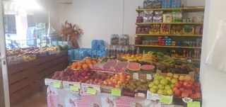 se traspasa carniceria frutería 