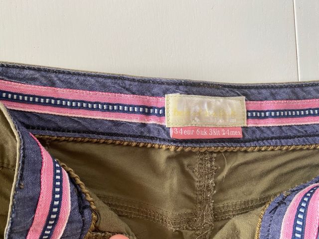 Short verde oscuro 34