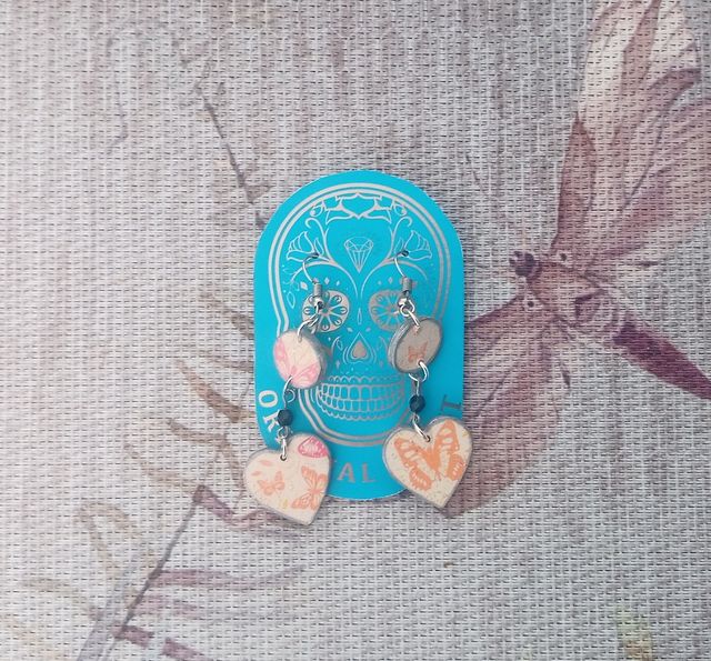 PENDIENTES HECHOS A MANO CORAZÓN 