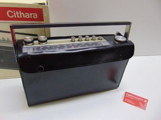 RADIO VINTAGE CON FUNDA Y CAJA (162530)
