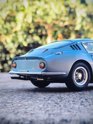 1:18 Ferrari 275 GTB/C, CMC