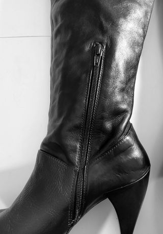 Botas altas piel negra El Corte inglés. Talla 37
