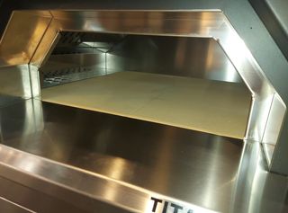 HORNO A LEÑA TITAN 4  PARA 4 PIZZAS DE 35CM.