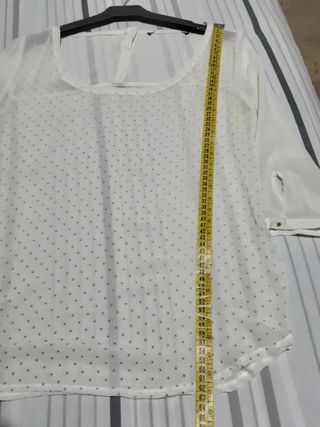 Blusa beige M nueva Zara manga 3/4 puntos oro, tul