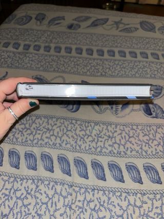 Una Agenda NUOVA SIGILLATA,ANNUALE:2024,MAI APERTA