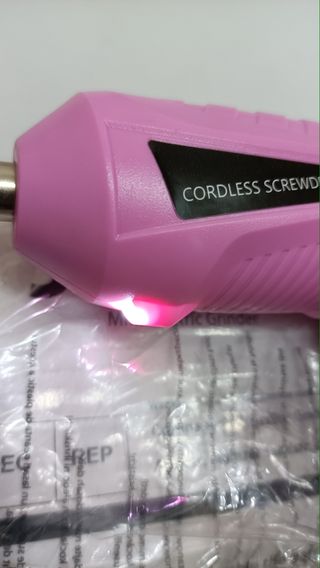 Destornillador eléctrico inalámbrico