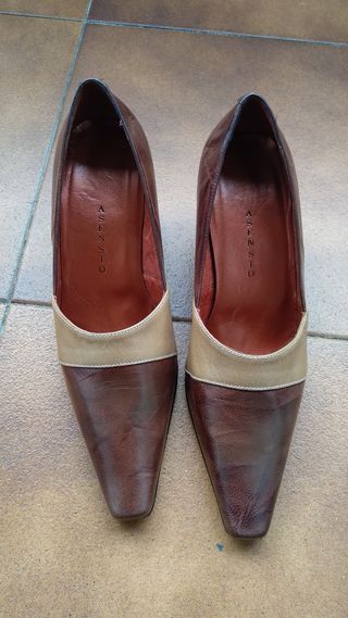 ZAPATOS DE PIEL 