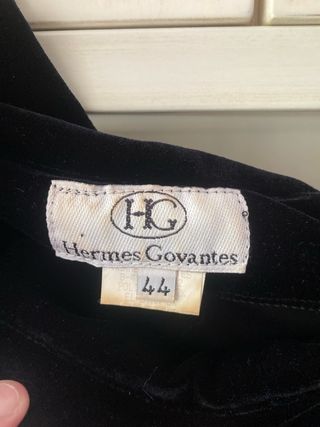 Mono terciopelo formal