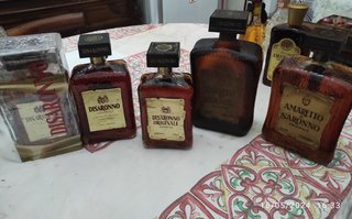 Bottiglie di collezione Saronno