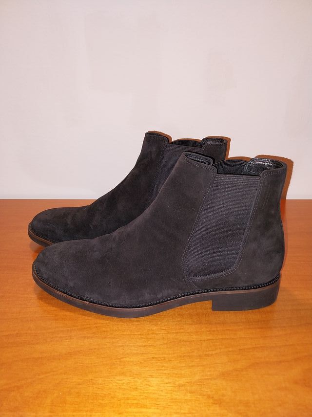 Stivaletti Chelsea neri scamosciati Vagabond