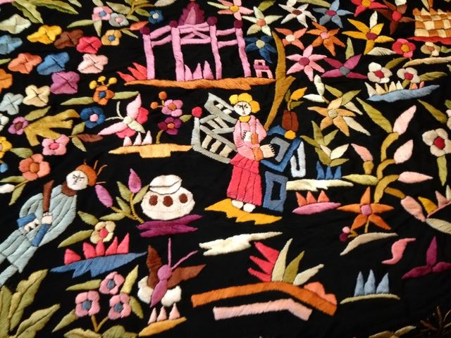 Mantón de Manila antiguo