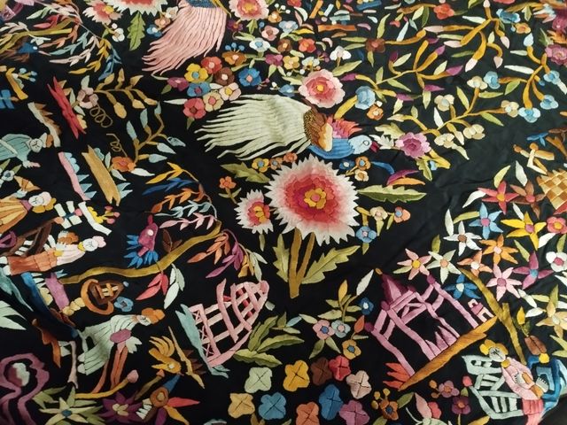 Mantón de Manila antiguo