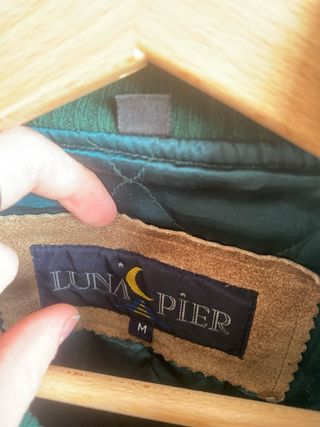 Abrigo estilo universitario americano