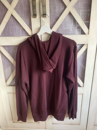 Sudadera carhartt unisex color vino