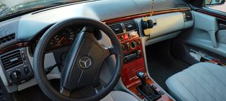 Mercedes-Benz Clase E 1996